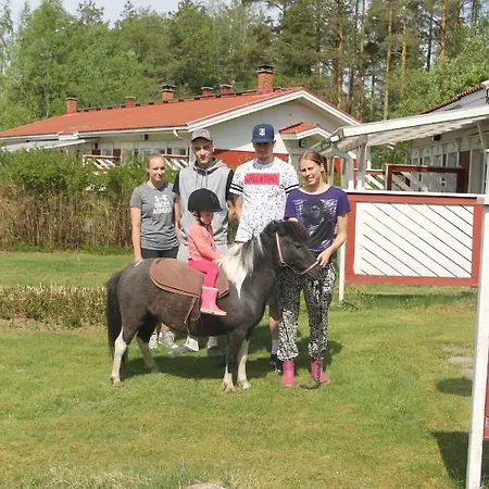 Visit Hautakylae *